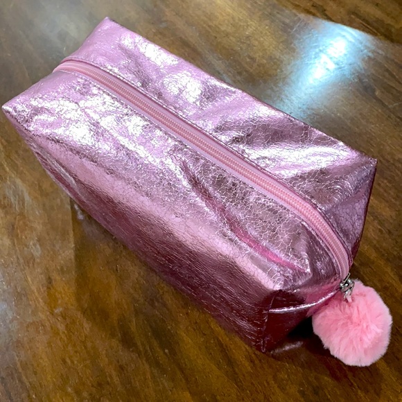 Handbags - NEW Pink Cosmetic/Toiletries Bag